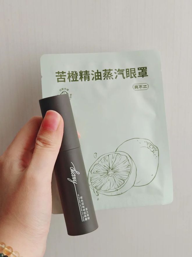 区！看完后未来几年都会虔诚感谢爱游戏最新5个关于脸蛋的知识盲(图7)